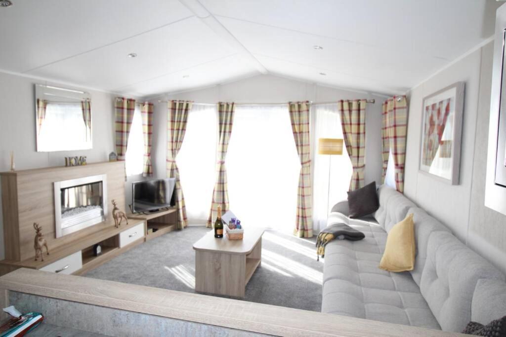 The One - Chalet In The Cairngorms Boat of Garten Εξωτερικό φωτογραφία